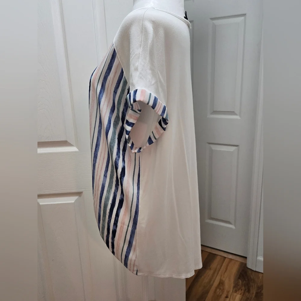 Fortune & Ivy Striped V-Neck Tie-Front Top, Size L